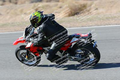 media/Feb-05-2023-Classic Track Day (Sun) [[c35aca4a42]]/Group 2/session 3 turn 13/